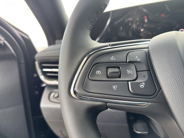 new 2025 Buick Envista car, priced at $23,685