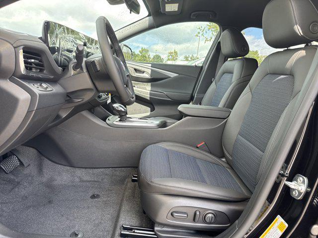 new 2025 Buick Envista car, priced at $23,685