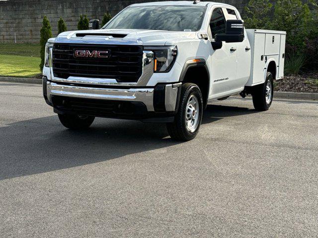 new 2024 GMC Sierra 2500 car, priced at $58,570