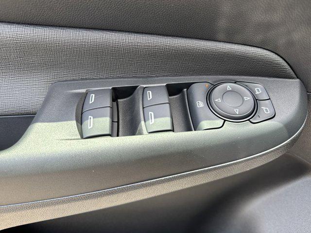 new 2025 Buick Envista car, priced at $23,685