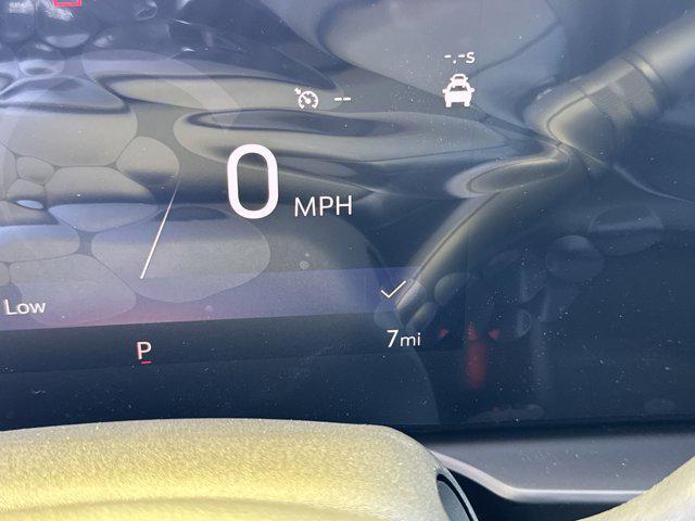 new 2025 Buick Envista car, priced at $23,685
