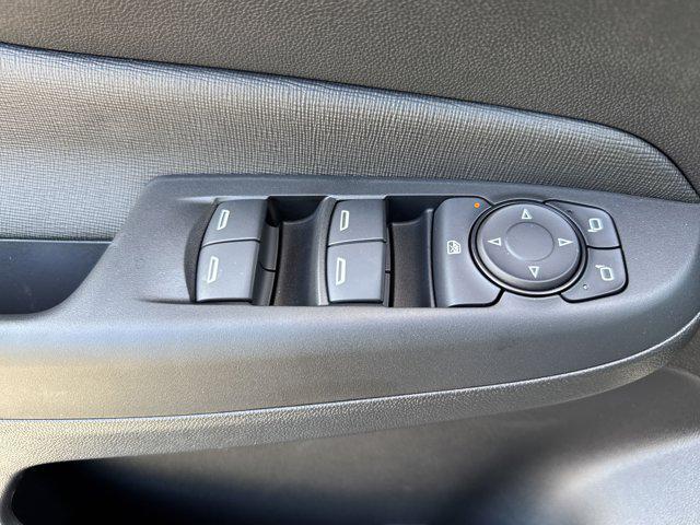 new 2025 Buick Envista car, priced at $23,685