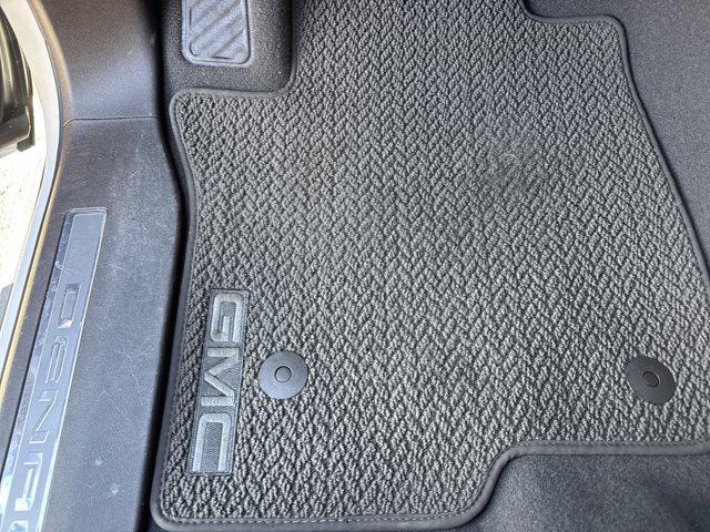 used 2024 GMC Yukon XL car, priced at $78,348