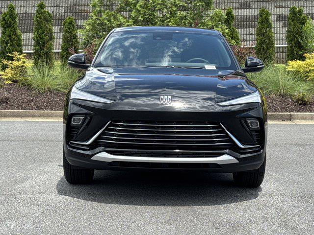 new 2025 Buick Envista car, priced at $26,685