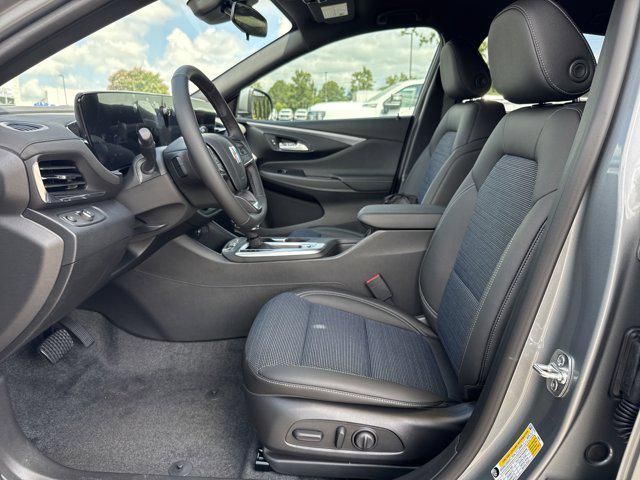 new 2025 Buick Envista car, priced at $23,685