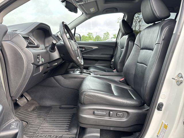 used 2018 Honda Pilot car, priced at $23,173