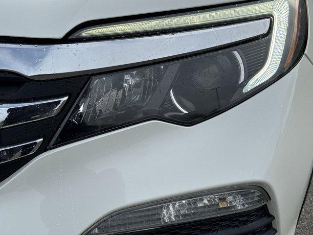 used 2018 Honda Pilot car, priced at $23,173