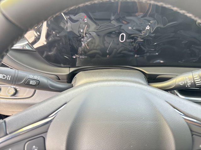 new 2025 Buick Envista car, priced at $23,685