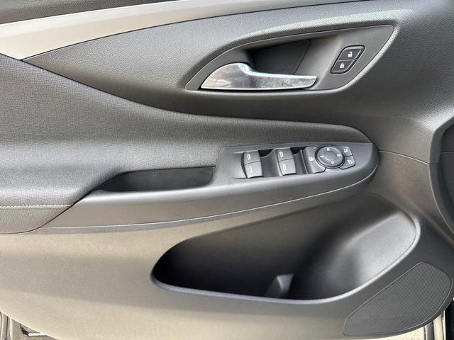 new 2025 Buick Envista car, priced at $23,685