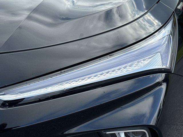 new 2025 Buick Envista car, priced at $26,685