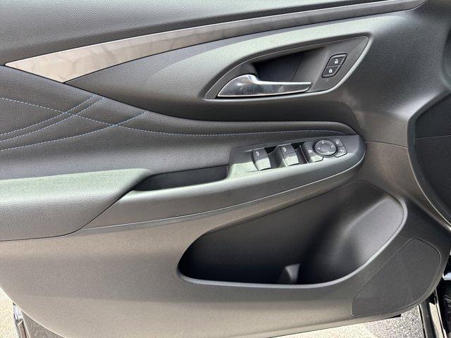 new 2025 Buick Envista car, priced at $25,880