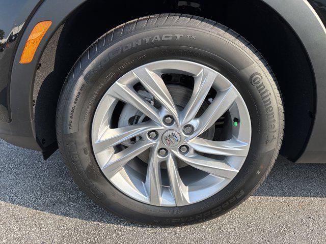new 2025 Buick Envista car, priced at $27,875