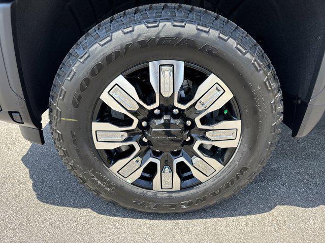 new 2025 GMC Sierra 2500 car, priced at $80,215