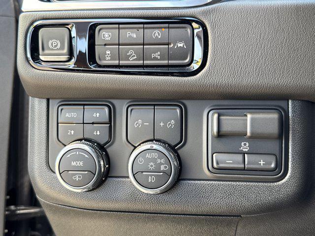 new 2025 GMC Yukon XL car, priced at $97,415