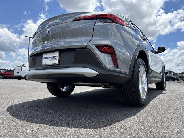 new 2025 Buick Envista car, priced at $23,685