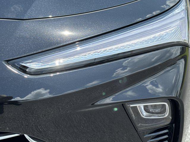 new 2025 Buick Envista car, priced at $26,685
