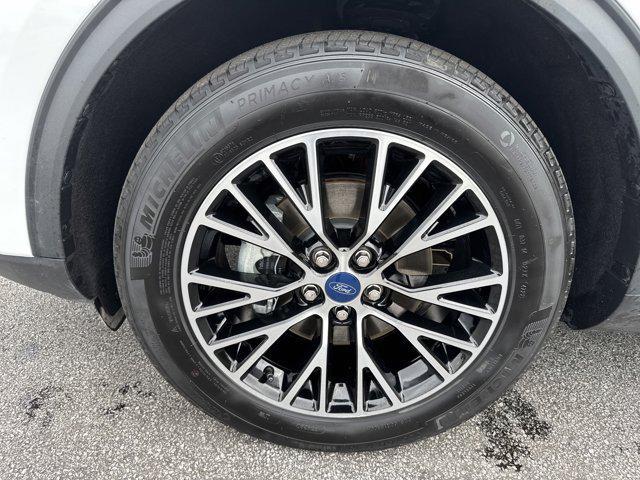 used 2022 Ford Escape car, priced at $25,981