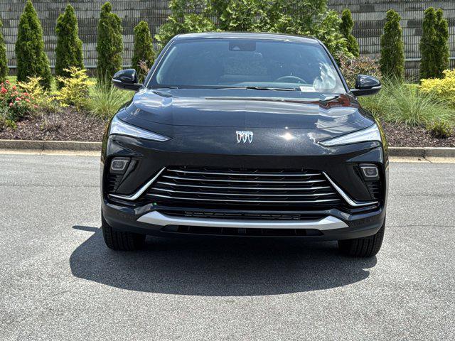 new 2025 Buick Envista car, priced at $23,685
