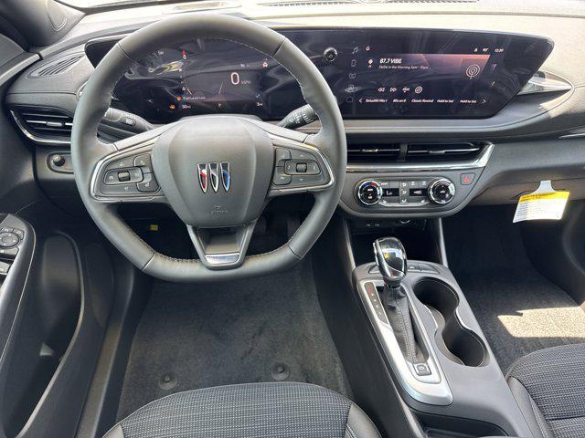 new 2025 Buick Envista car, priced at $23,685