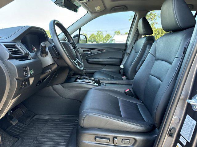 used 2022 Honda Pilot car, priced at $34,827