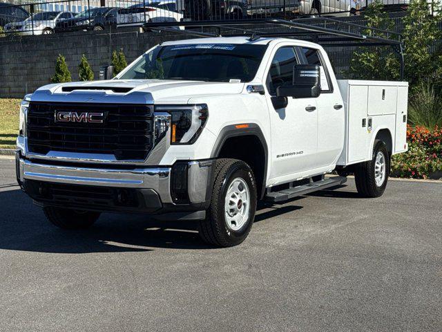 used 2024 GMC Sierra 2500 car, priced at $58,619