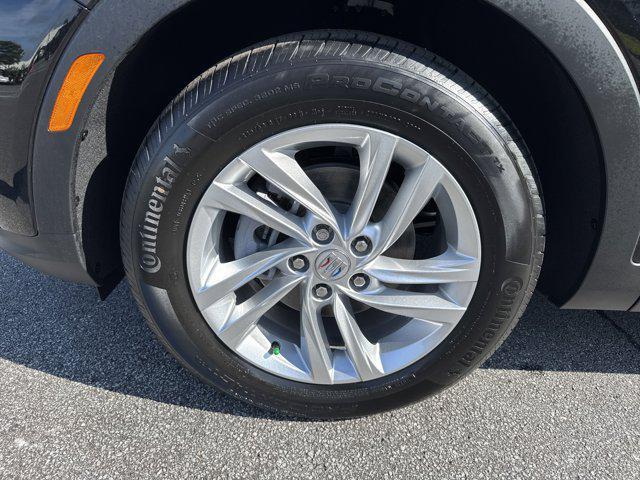 new 2025 Buick Envista car, priced at $26,685