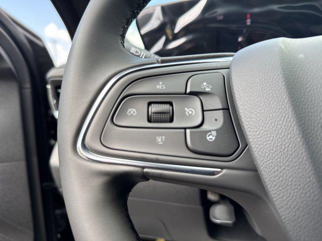 new 2025 Buick Envista car, priced at $23,685
