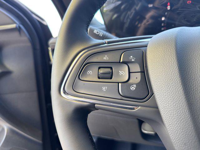 new 2025 Buick Envista car, priced at $26,685