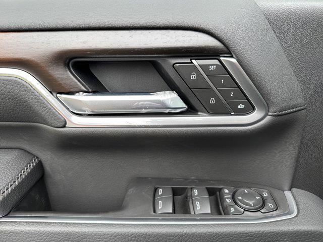 new 2025 GMC Sierra 2500 car, priced at $80,215