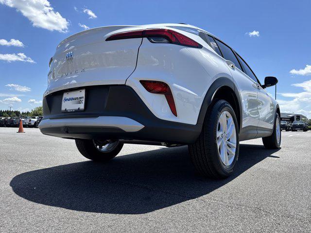 new 2025 Buick Envista car, priced at $23,190
