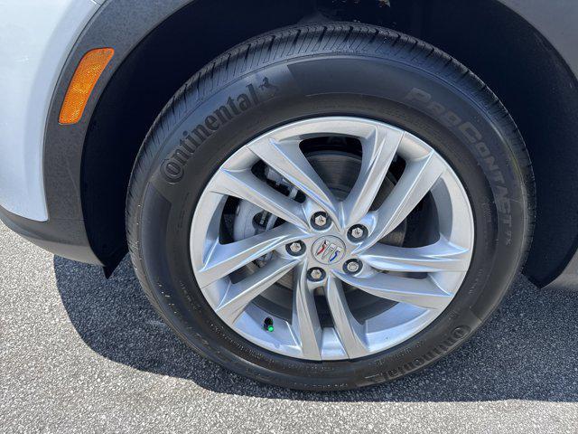 new 2025 Buick Envista car, priced at $23,190