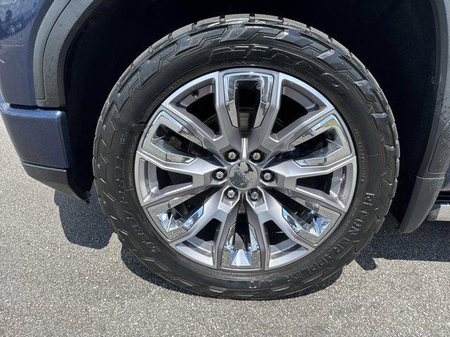 used 2023 GMC Sierra 1500 car, priced at $47,432
