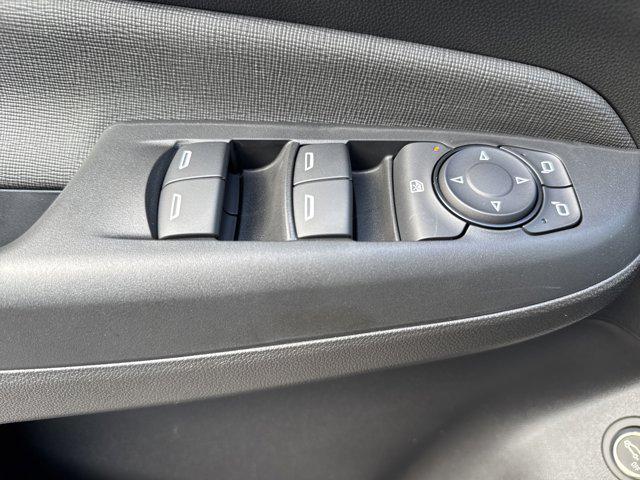 new 2025 Buick Envista car, priced at $27,875