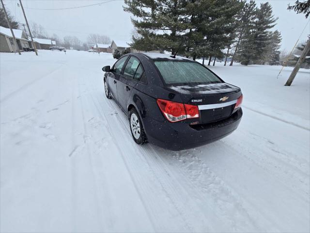 used 2014 Chevrolet Cruze car, priced at $4,495