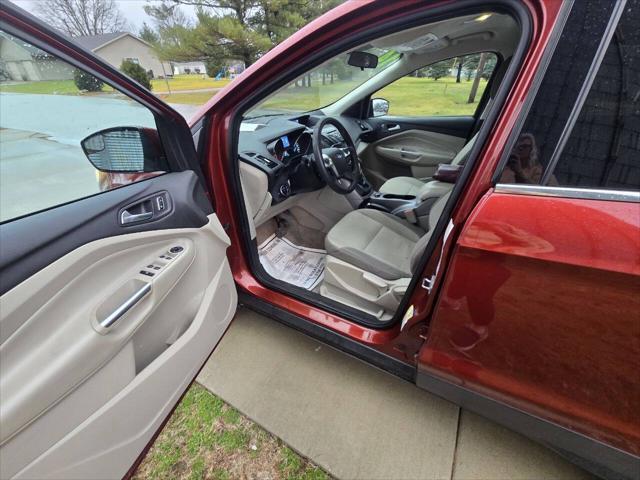 used 2014 Ford Escape car, priced at $4,995