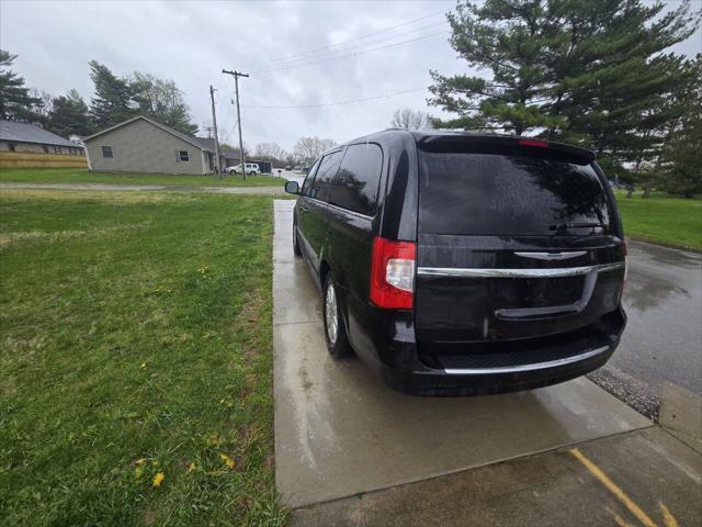 used 2014 Chrysler Town & Country car, priced at $5,495