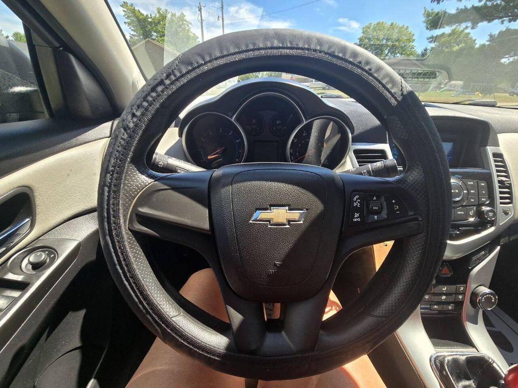 used 2014 Chevrolet Cruze car, priced at $3,995