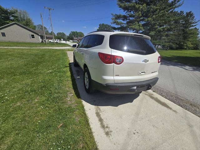used 2011 Chevrolet Traverse car, priced at $4,995
