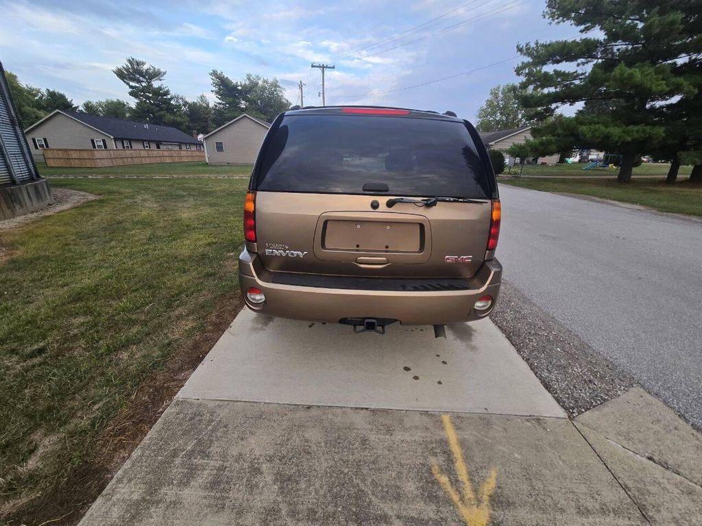 used 2003 GMC Envoy car, priced at $3,995
