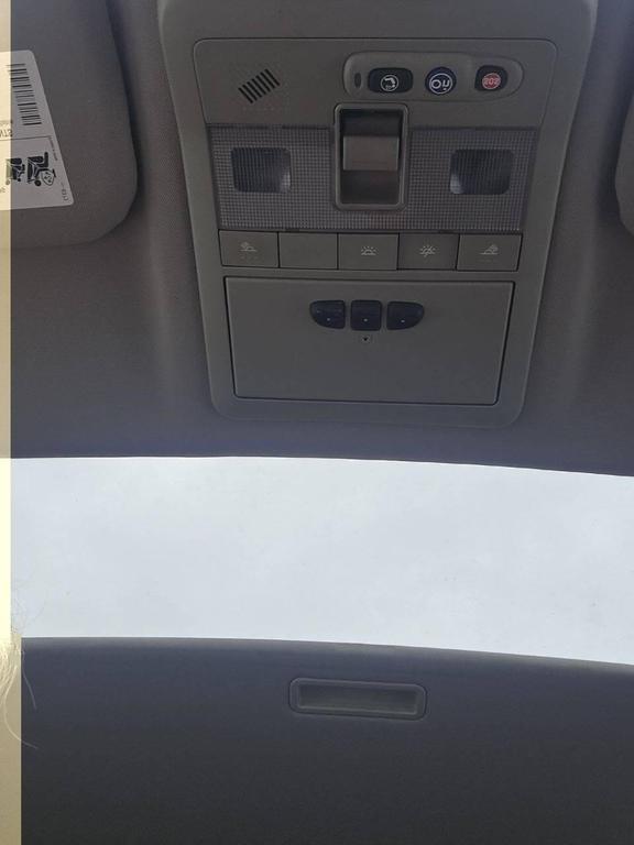 used 2014 Chevrolet Captiva Sport car, priced at $3,995