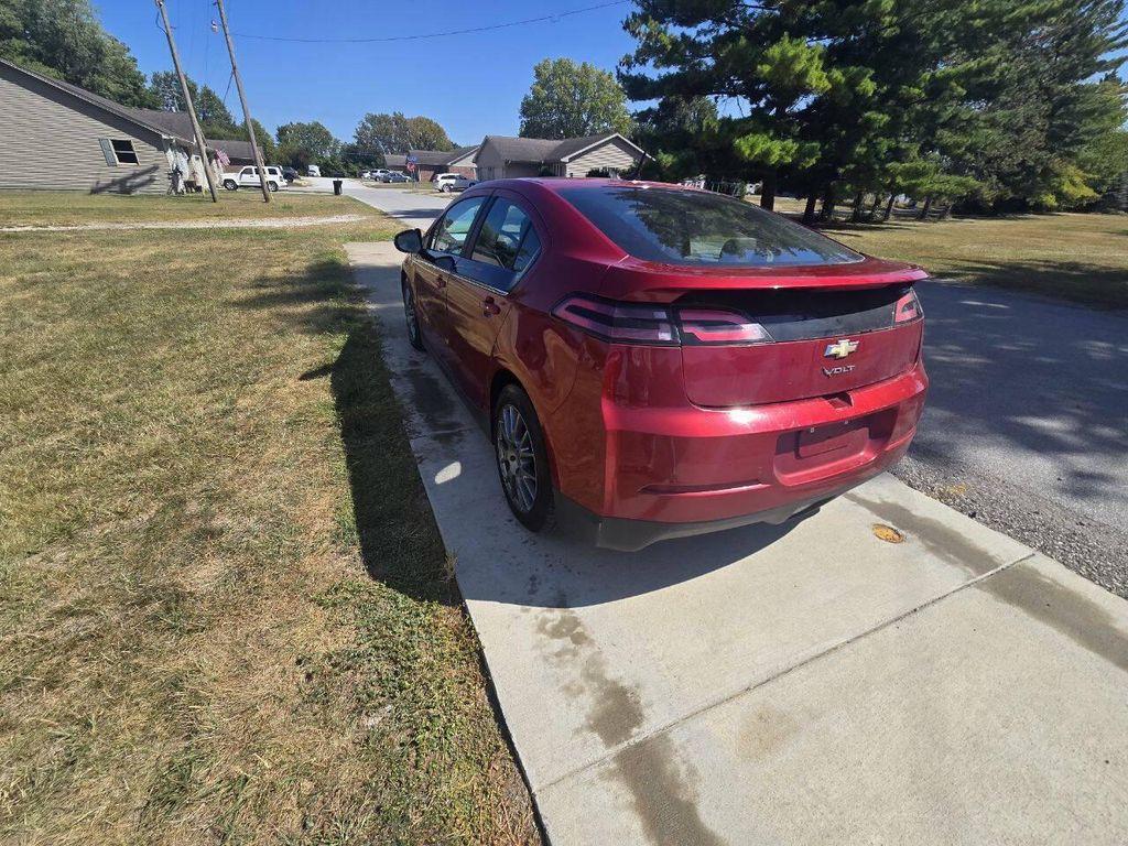 used 2013 Chevrolet Volt car, priced at $5,995