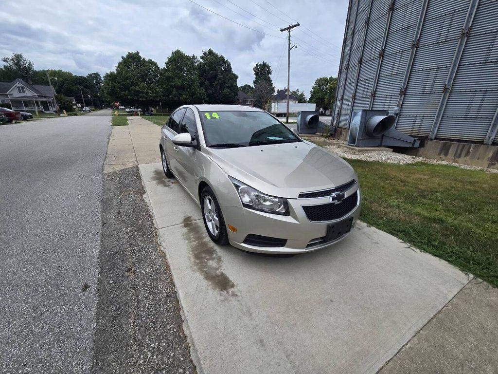 used 2014 Chevrolet Cruze car, priced at $3,995