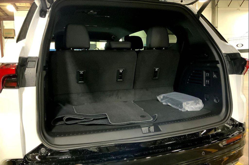 new 2026 Buick Enclave car, priced at $55,810