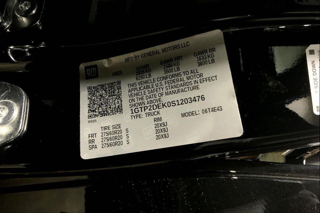 new 2025 GMC Canyon car, priced at $48,784