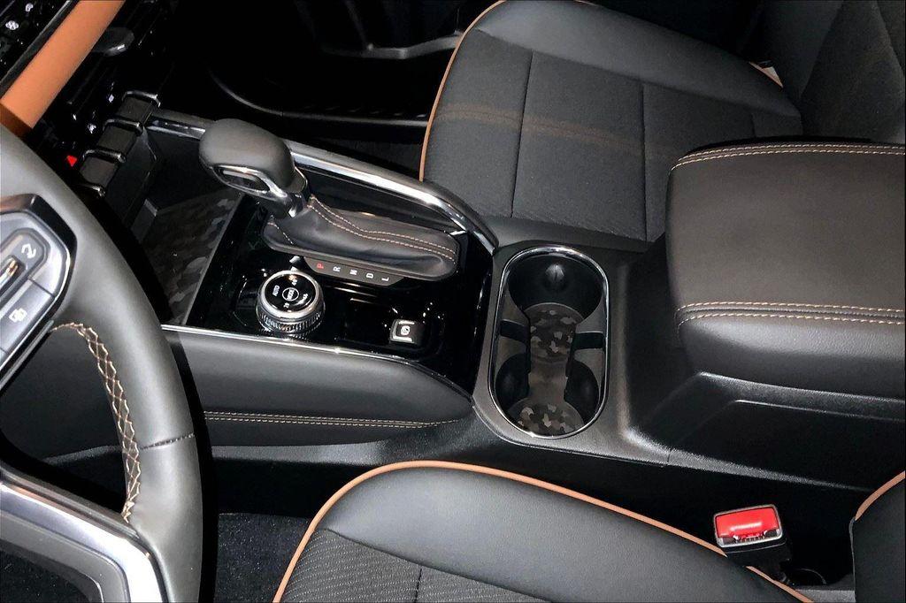 new 2025 GMC Canyon car, priced at $48,784