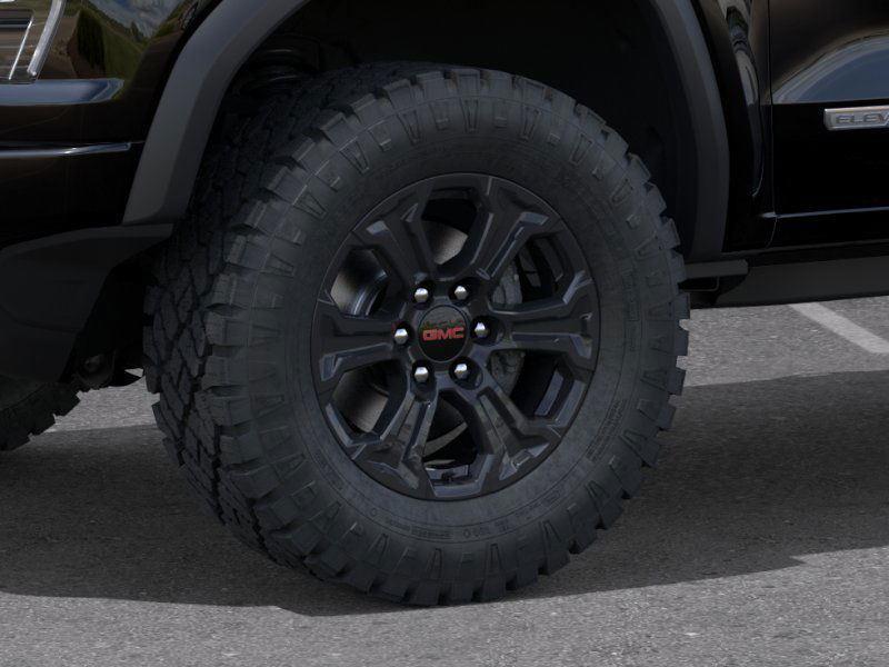 new 2025 GMC Canyon car, priced at $40,100