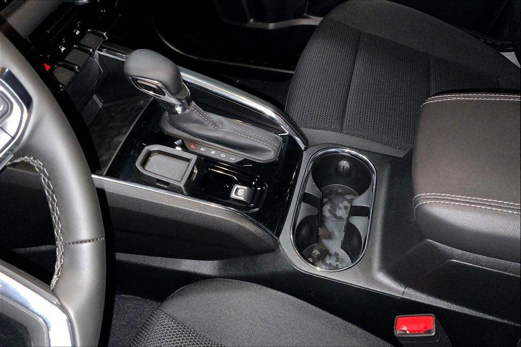 new 2025 GMC Canyon car, priced at $39,605