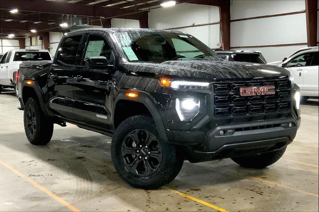 new 2025 GMC Canyon car, priced at $41,620