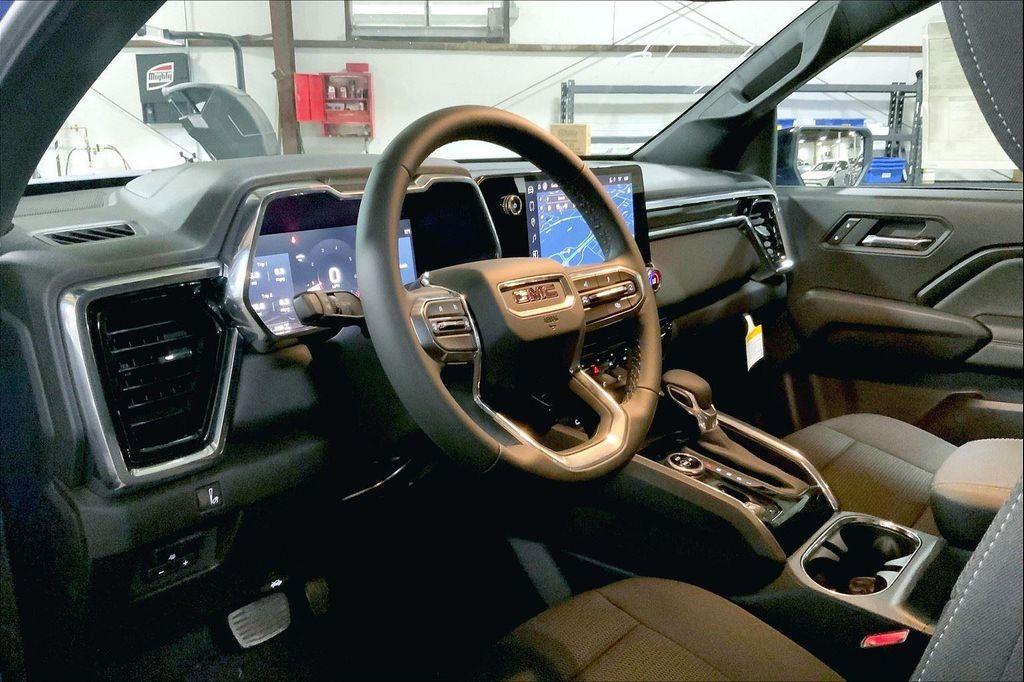 new 2025 GMC Canyon car, priced at $43,699