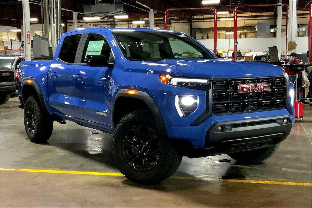 new 2025 GMC Canyon car, priced at $43,699